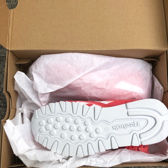 Infant Reebok - Picture 2 of 4